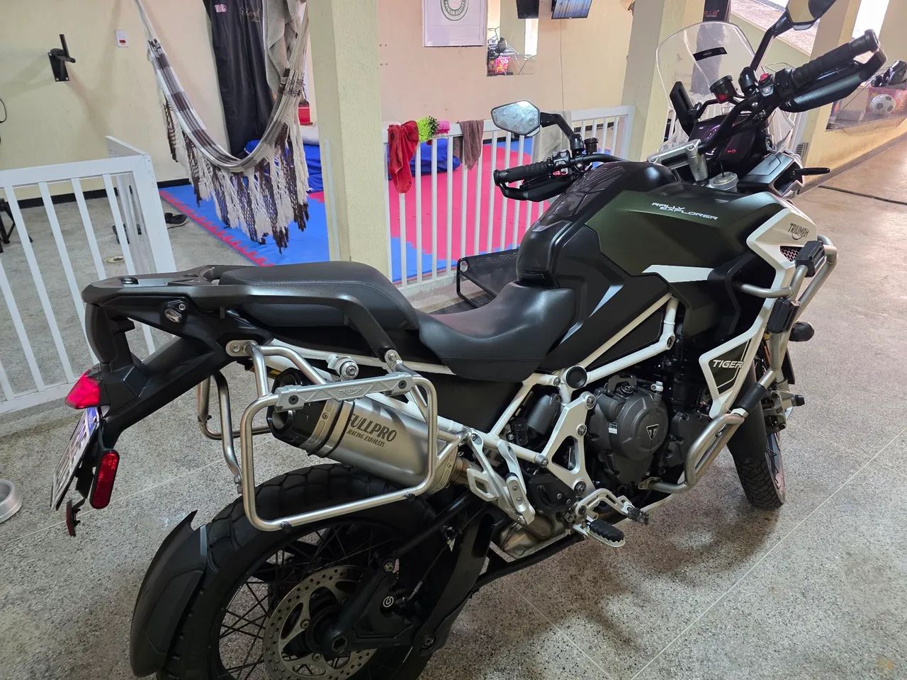Triumph 1200 Rally Explorer 2022 - 1448261905 | OLX