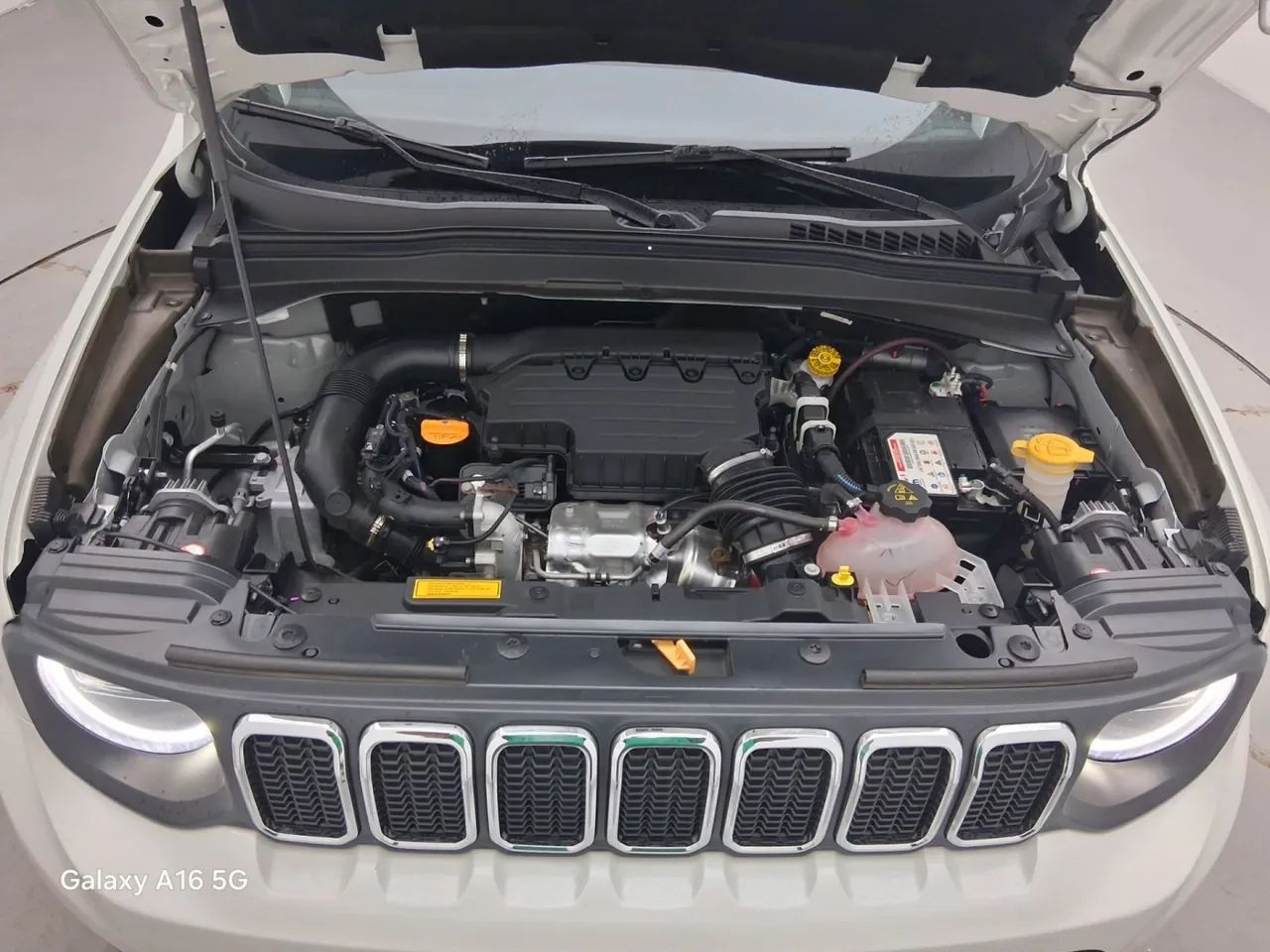 Jeep Renegade Long. T270 1.3 TB 4x2 Flex Aut., foto 9 de 18