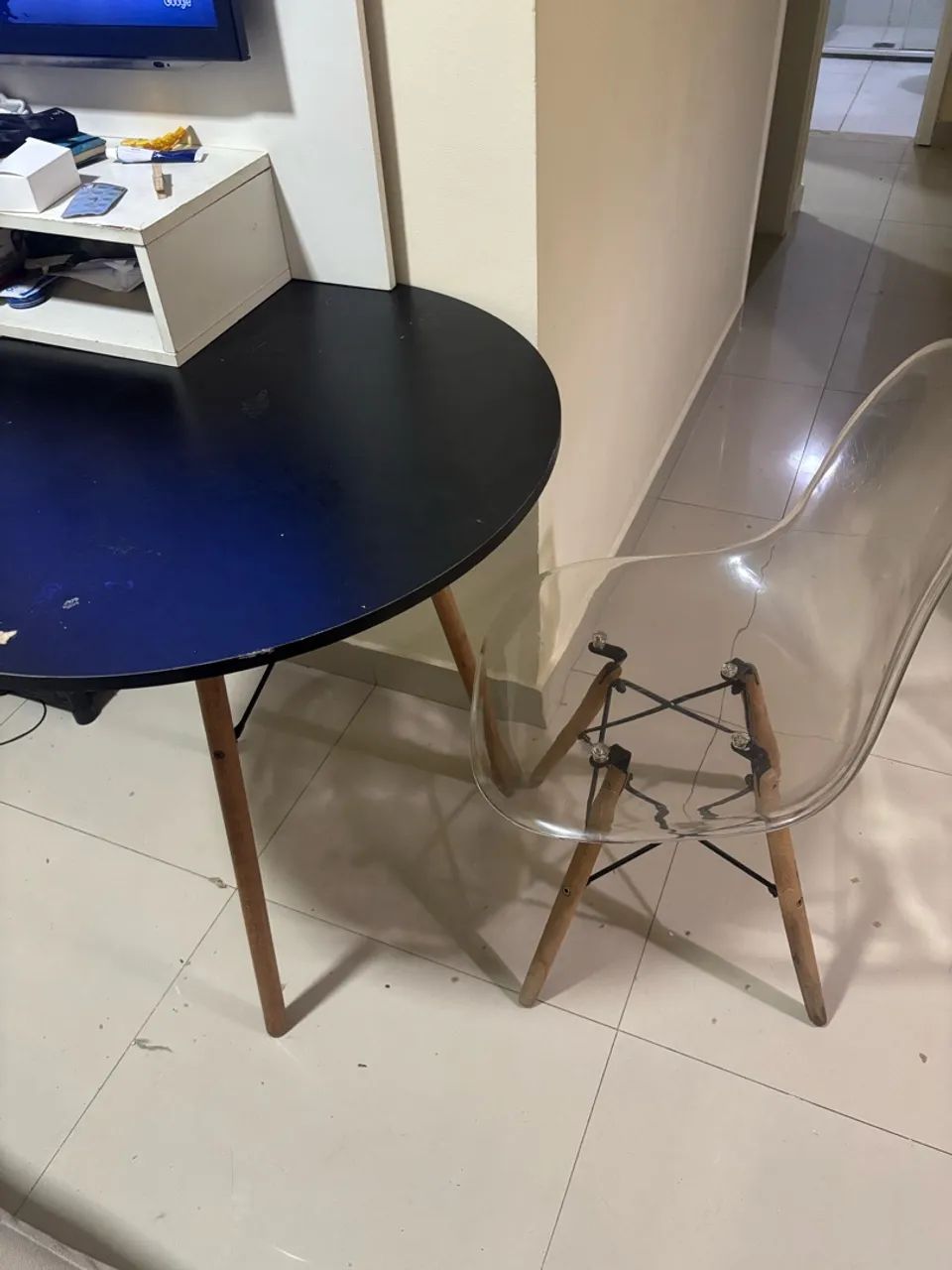 Mesa com cadeiras  - Foto 2