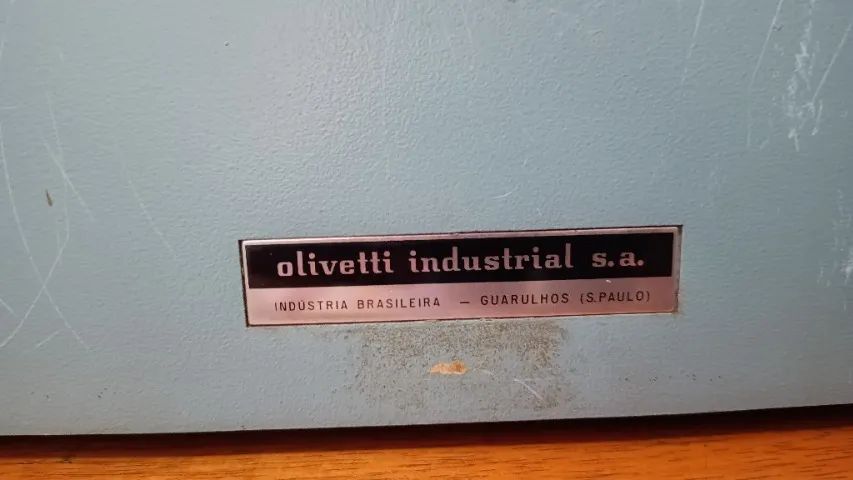 Máquina de escrever Olivetti Studio 44 - Foto 5