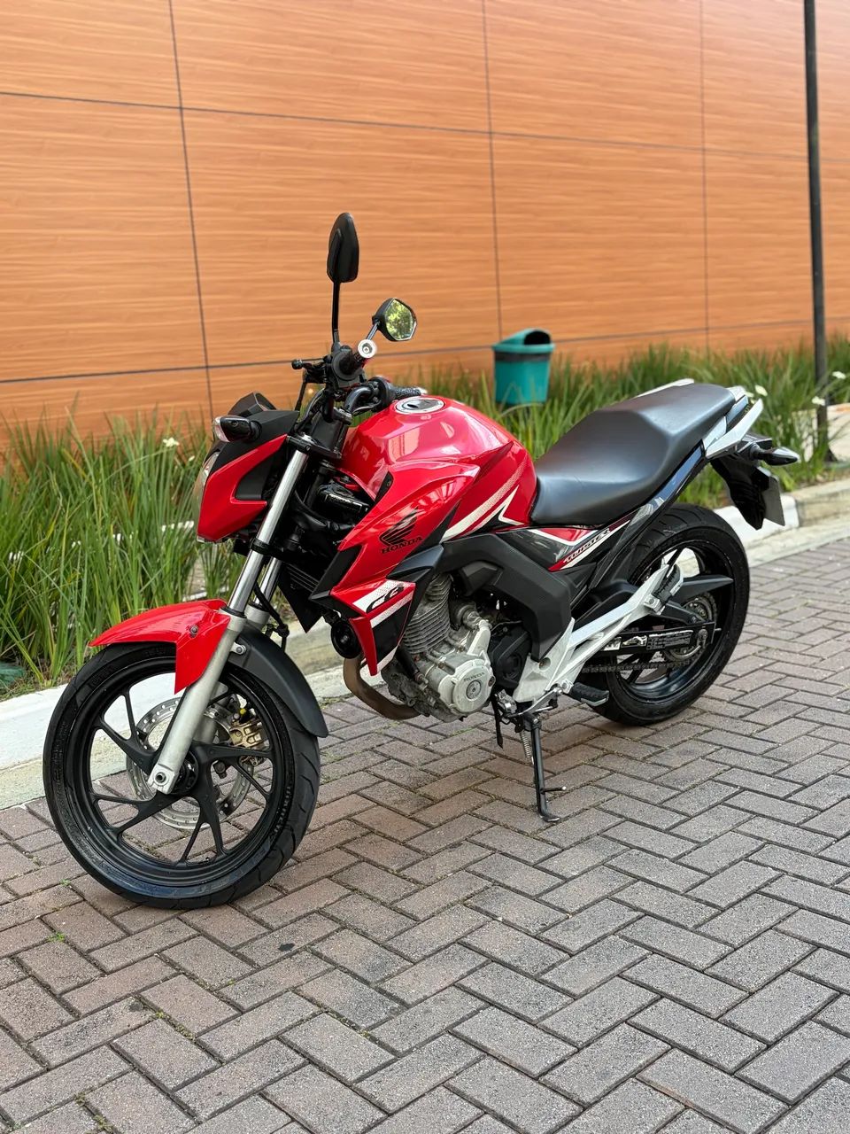 CB Twister  - Foto 2