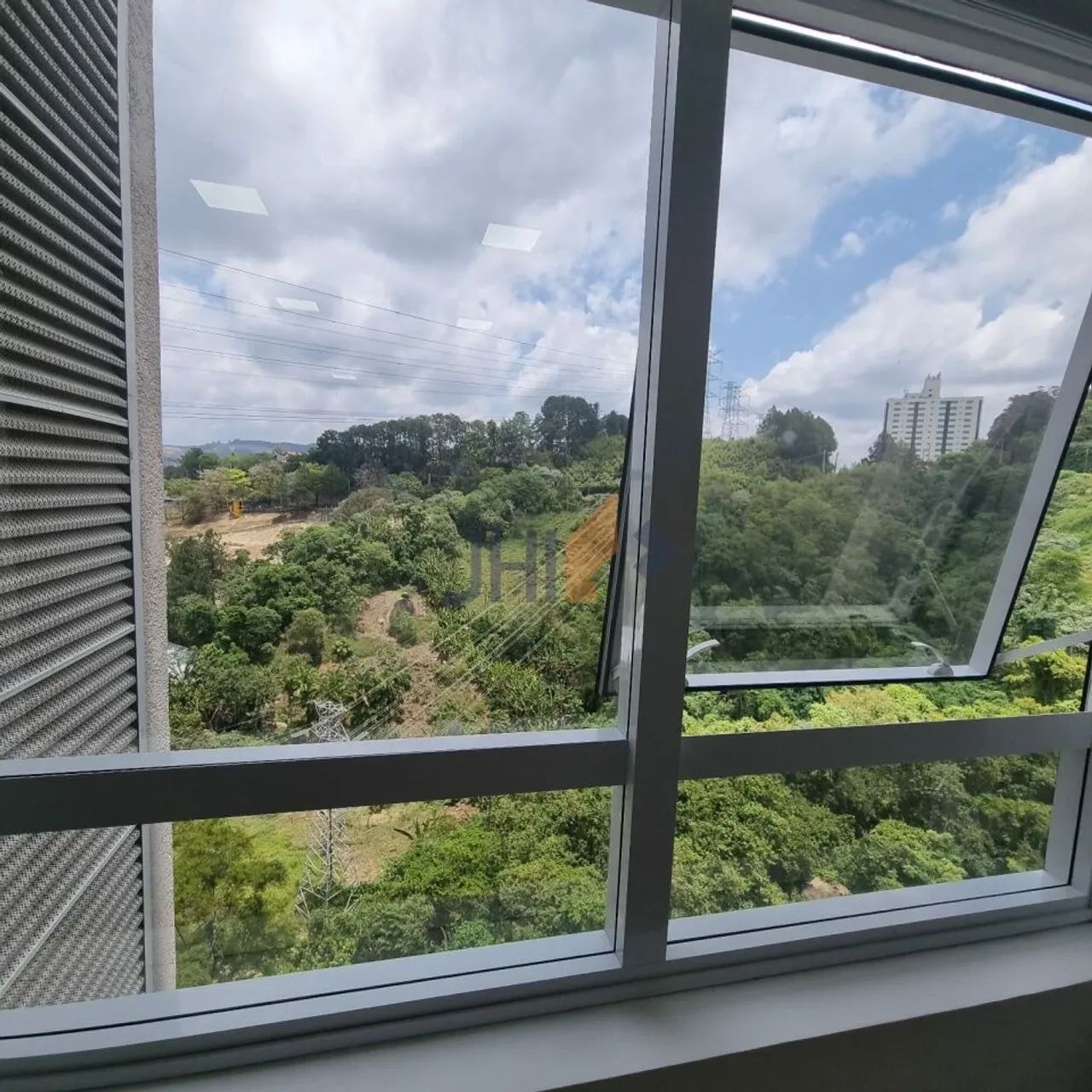 SALA COMERCIAL ? VENDA ? 30 m² ? REFORMADA, PLANEJADA, VISTA LIVRE E VAGA ? ALPHAVILLE ? E - Foto 4