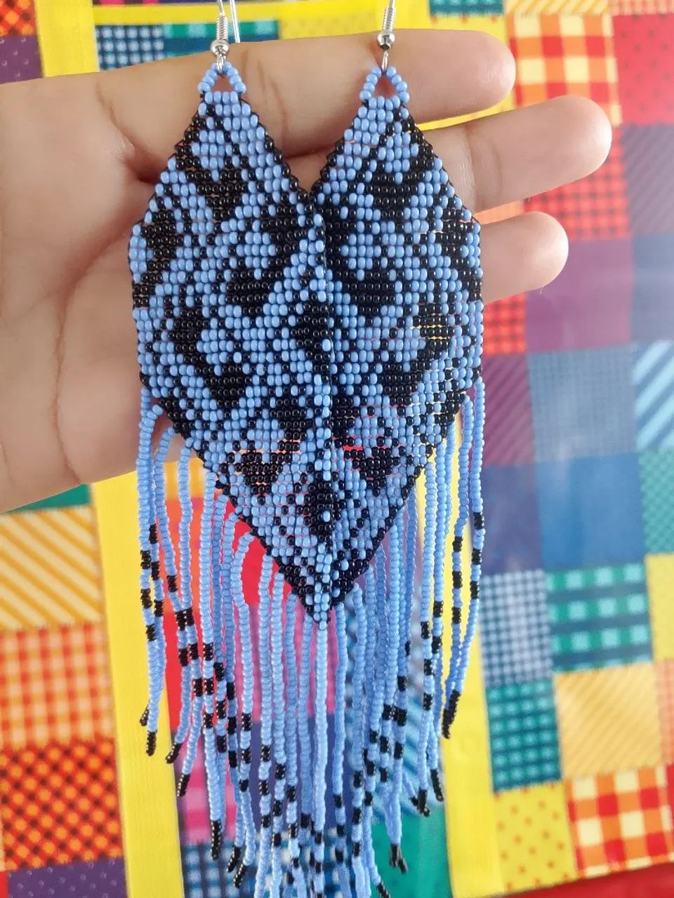 Brinco de miçangas 