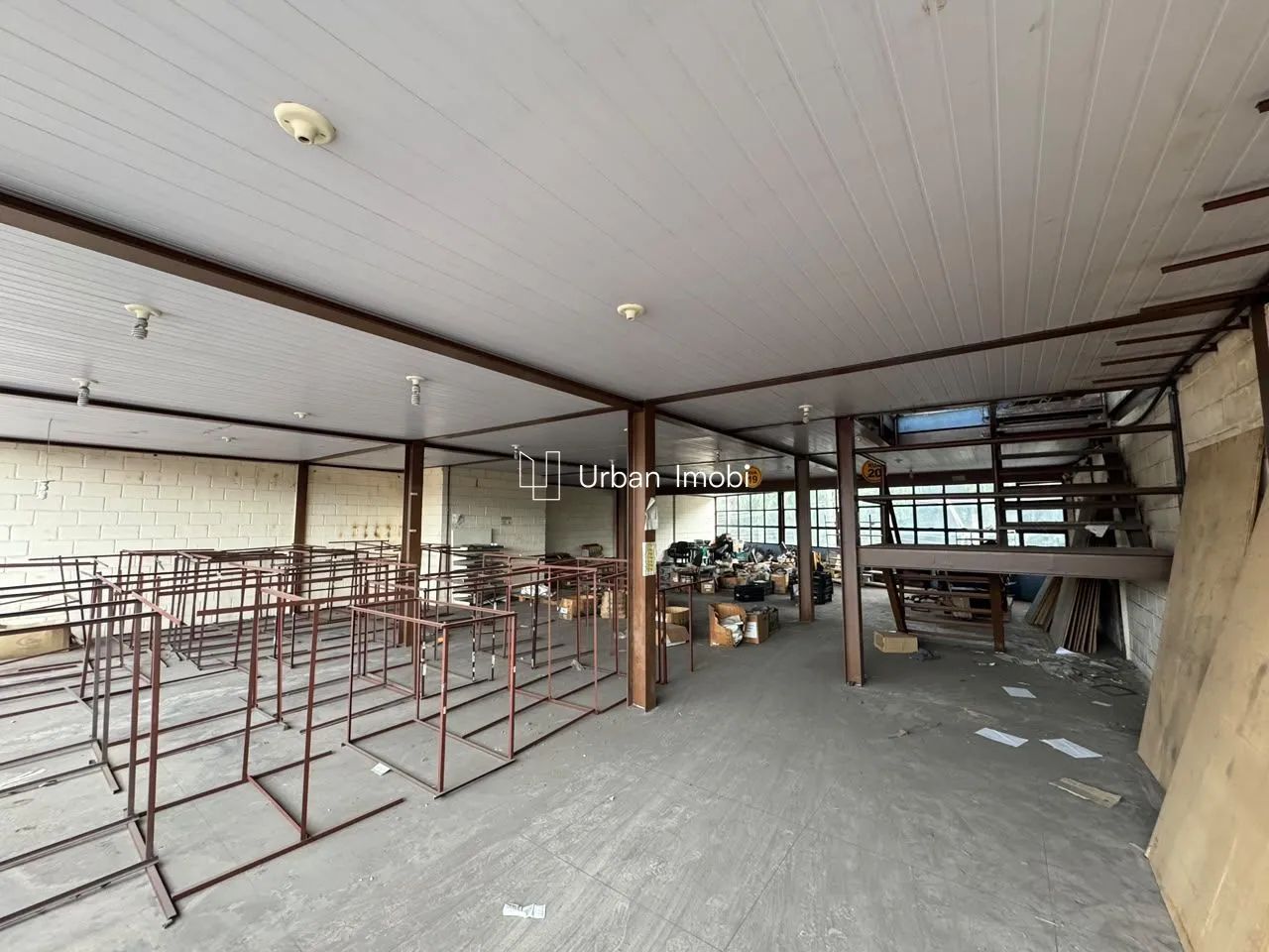 Prédio Comercial na Vila Mury, Beira Rio em Volta Redonda - Foto 3
