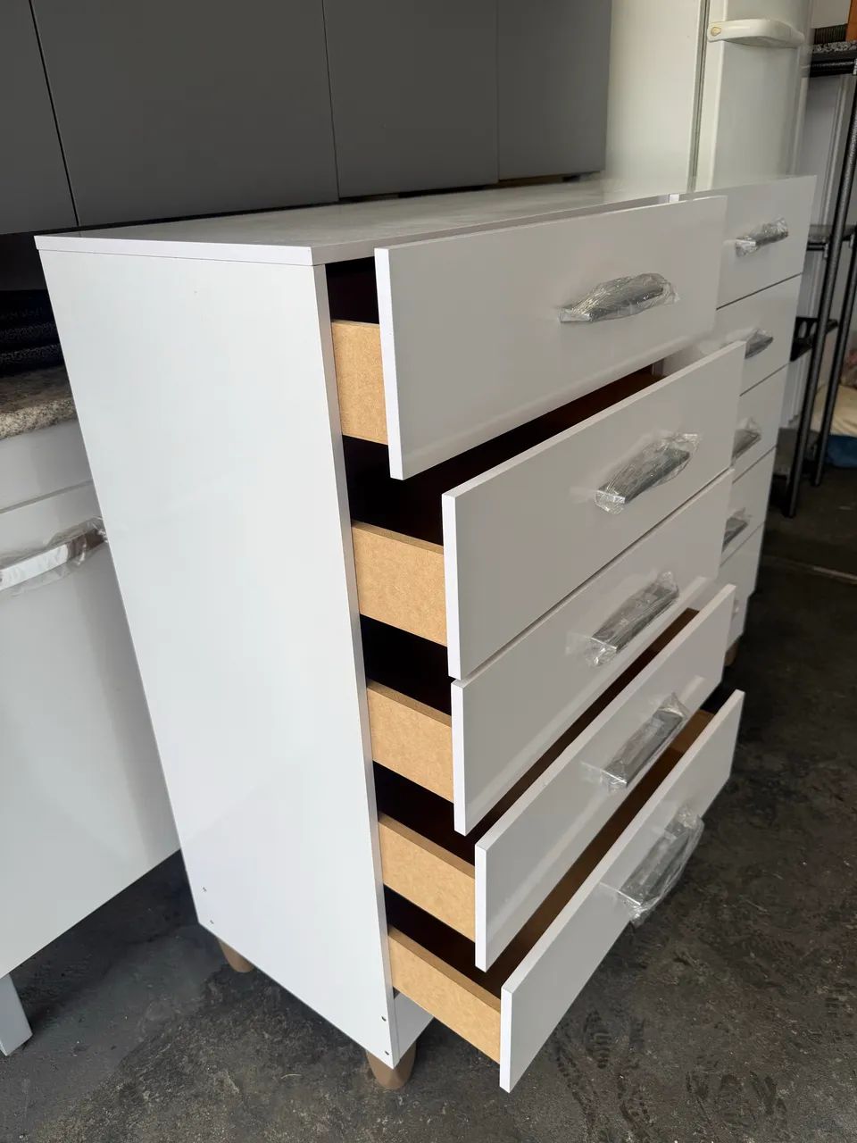 Comoda com 10 gavetas - pronta entrega  - Foto 2