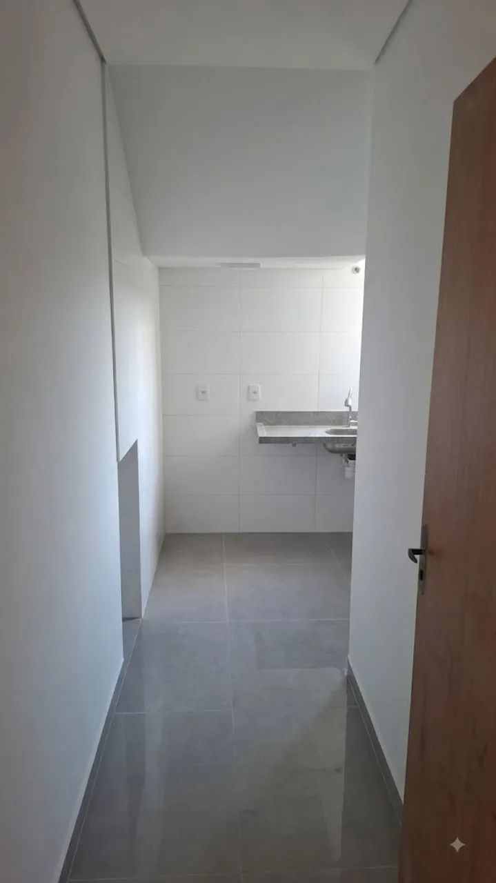 Alugo sala comercial em frente a ALEGO - Foto 3