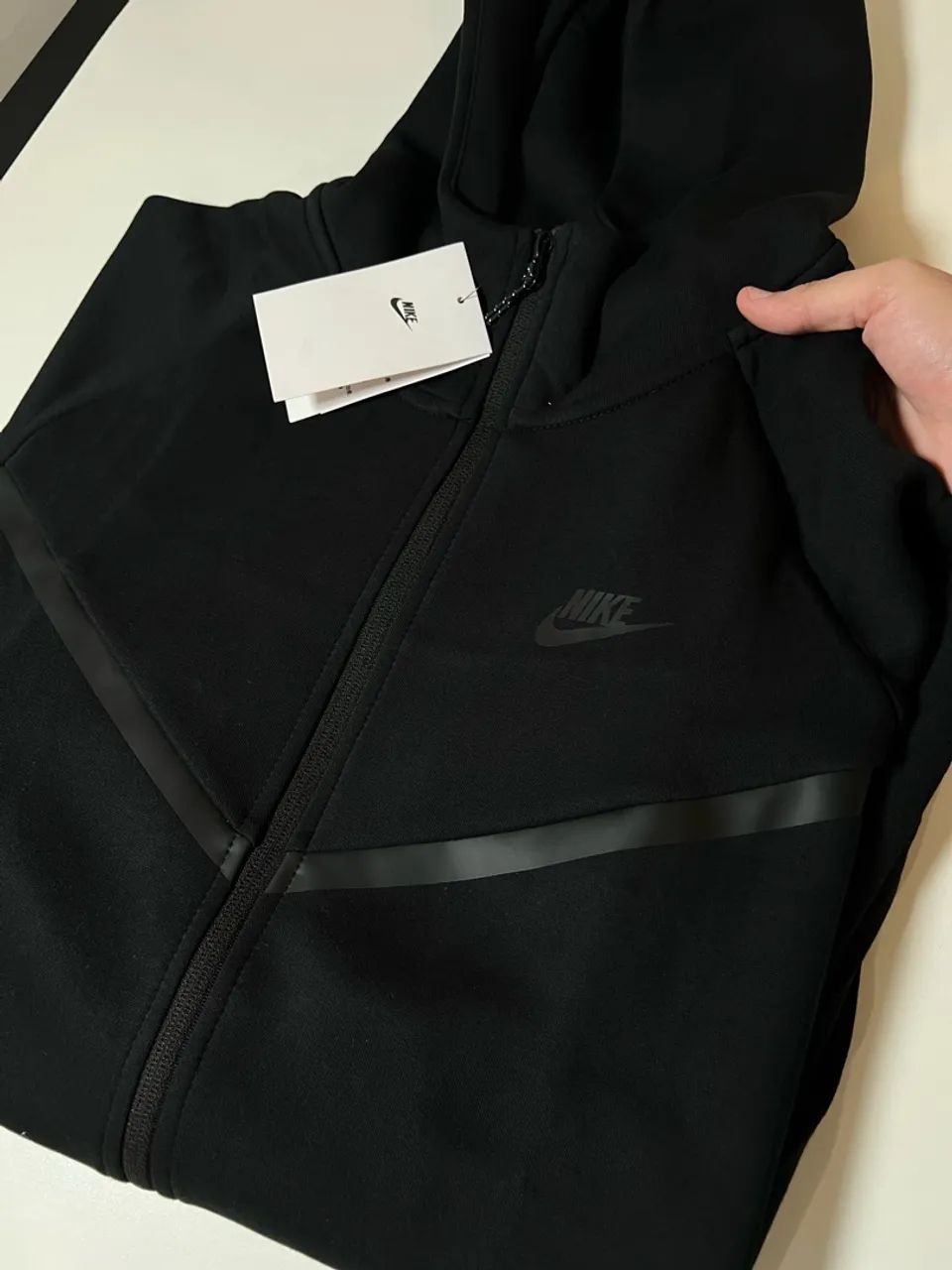 Conjunto Nike Tech Preto