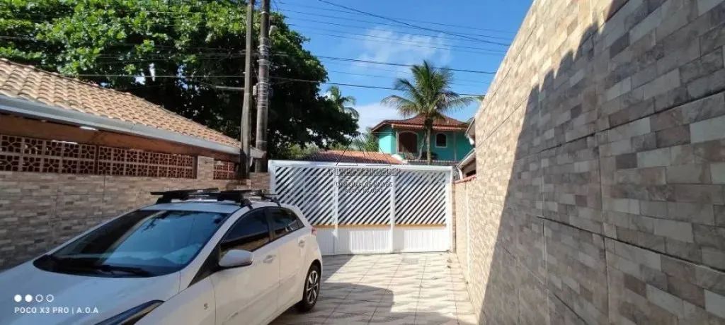 CASA GEMINADA ÓTIMA LOCALIZAÇAO, A 1 QUADRA DA PRAIA, BAIRRO JD REAL,