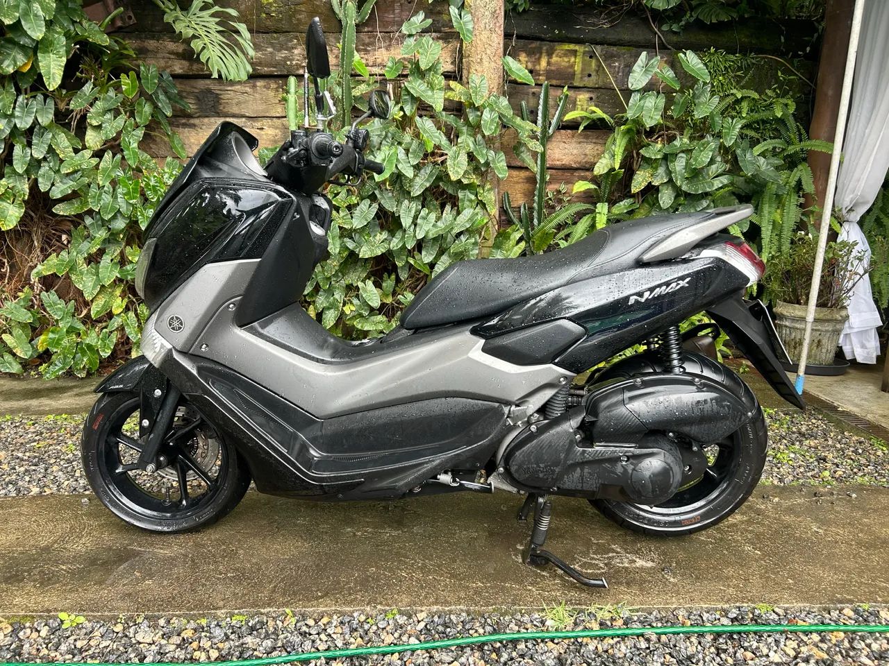 VENDO NMAX 2019/2020 - Foto 5