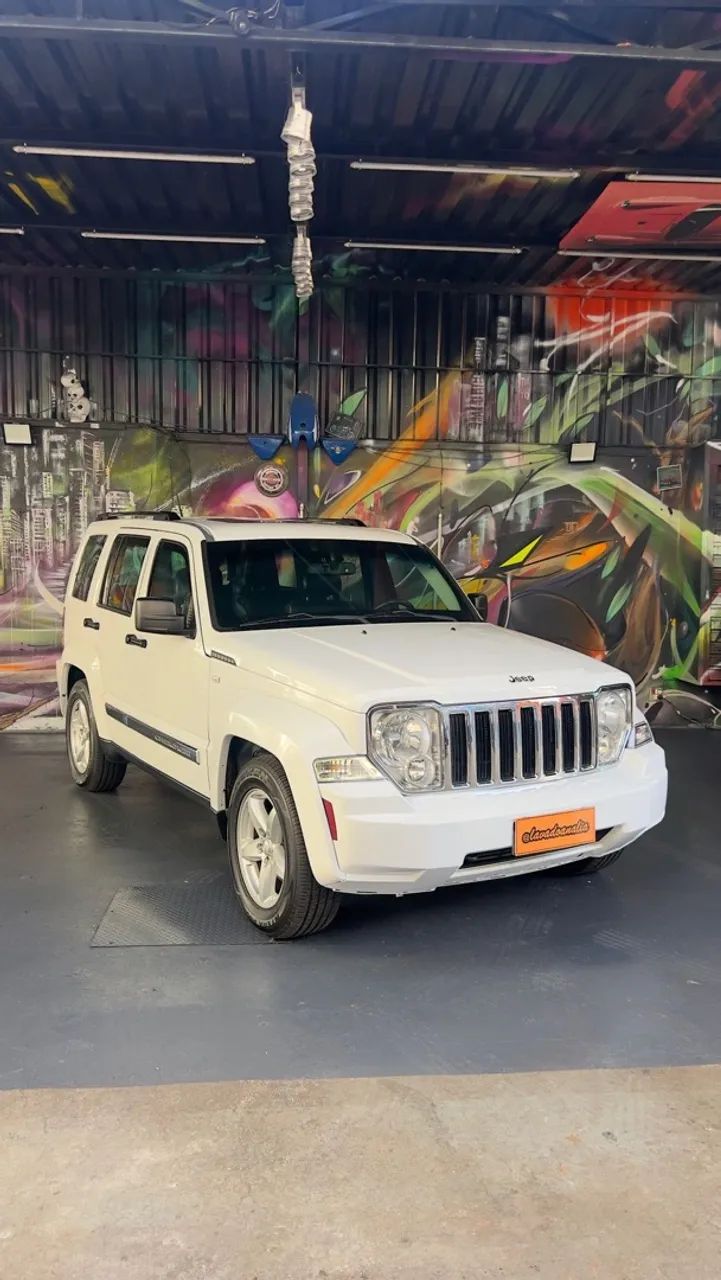 Jeep Cherokee Cherokee Limited 3.7 4x4 V6 12V Aut. 2012