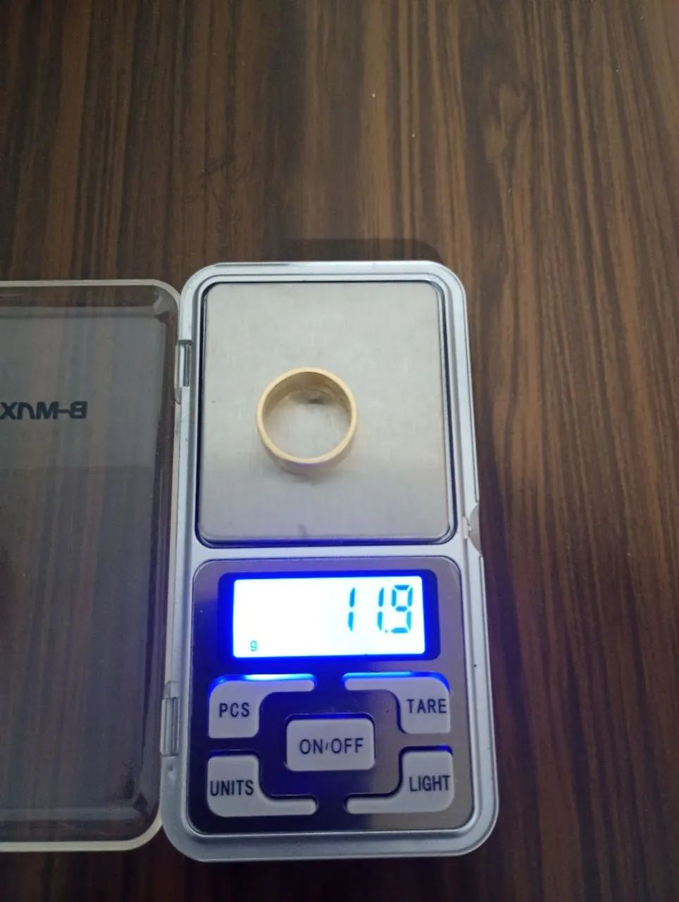 Aliança de ouro 18 quilates 750 11.9 grama
