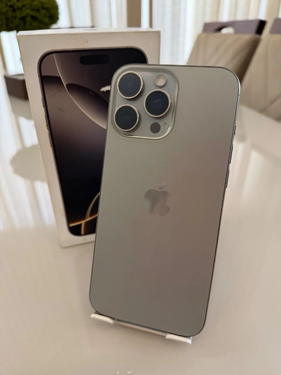 iPhone 16 Pro Max - Foto 3