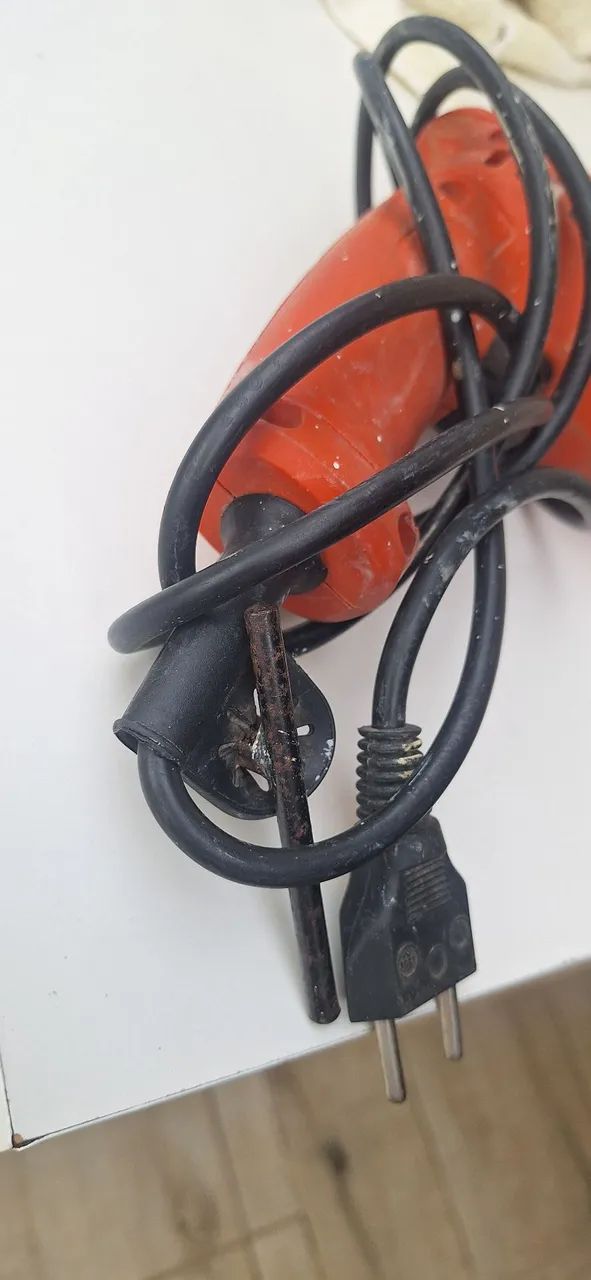 Furadeira Black & Decker432209985159178242
