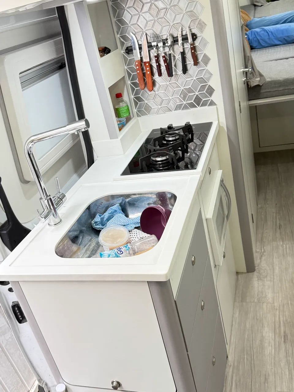 Motorhome em estado de zero completo - Foto 3
