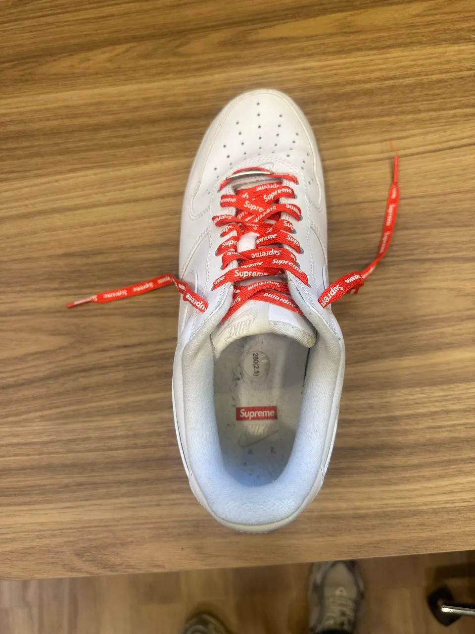 Nike Air Force 1 Low x Supreme White - Foto 3