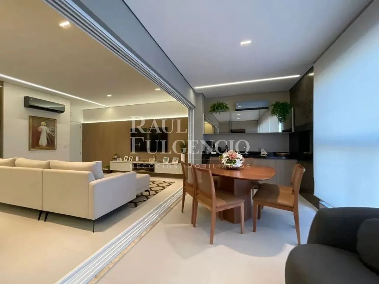 Apartamento Edifício Sky com 3 suítes à venda no centro de Cambé, com 161 útil, 02 vagas d - Foto 4