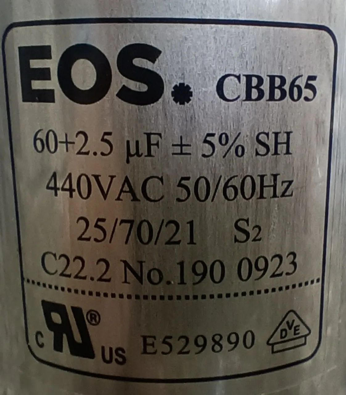 CAPACITOR EOS DE 60+2,5MFD POR 440V MODELO D-143836 - Foto 4