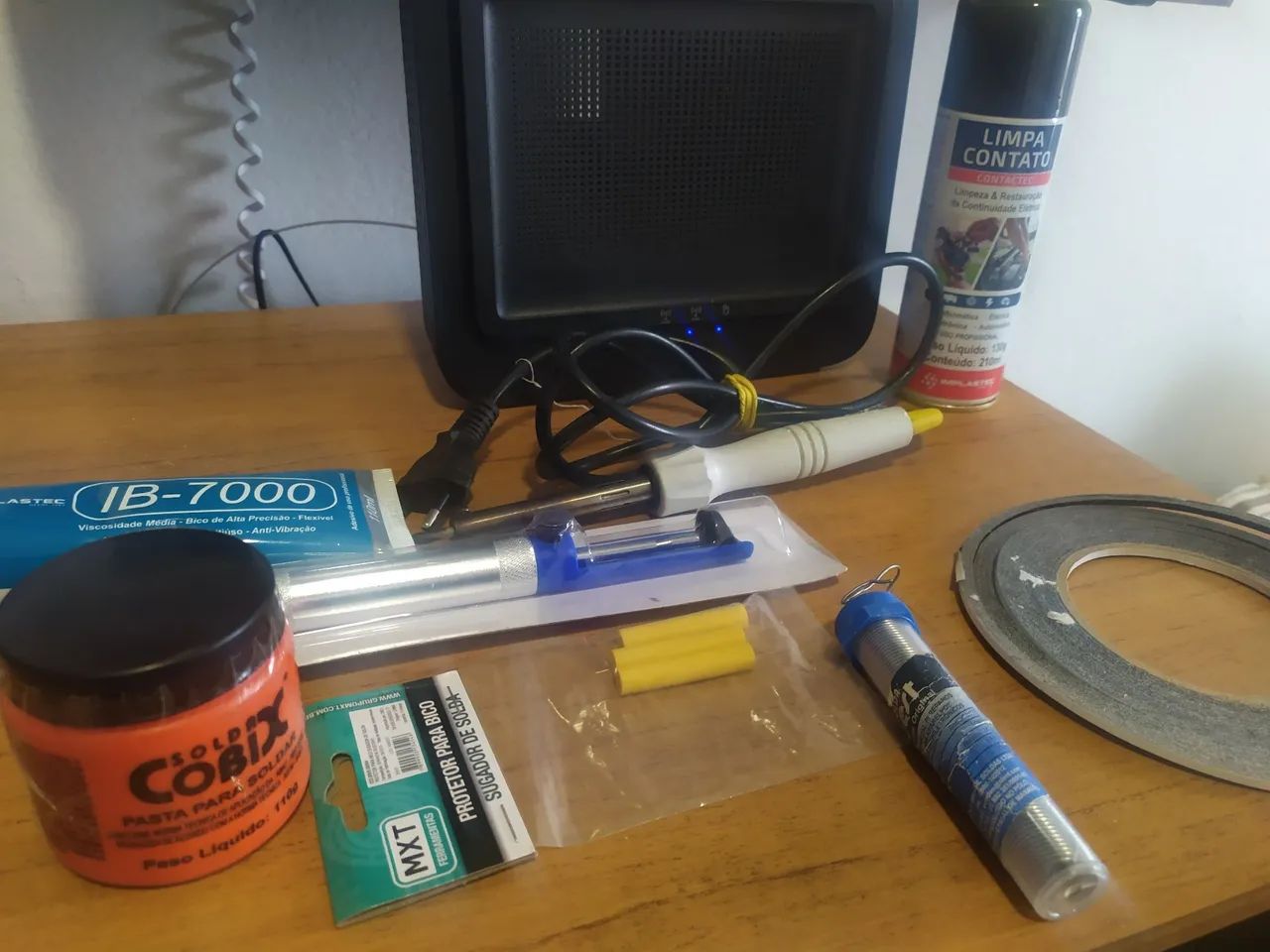 Kit reparo celular com ferro de solda e sugador 