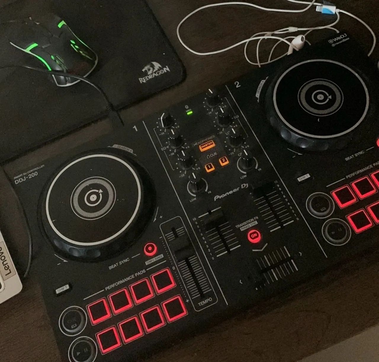 DDJ 200 CONTROLADORA PARA DJ EM OTIMO ESTADO SEM DEFEITO  - Foto 2