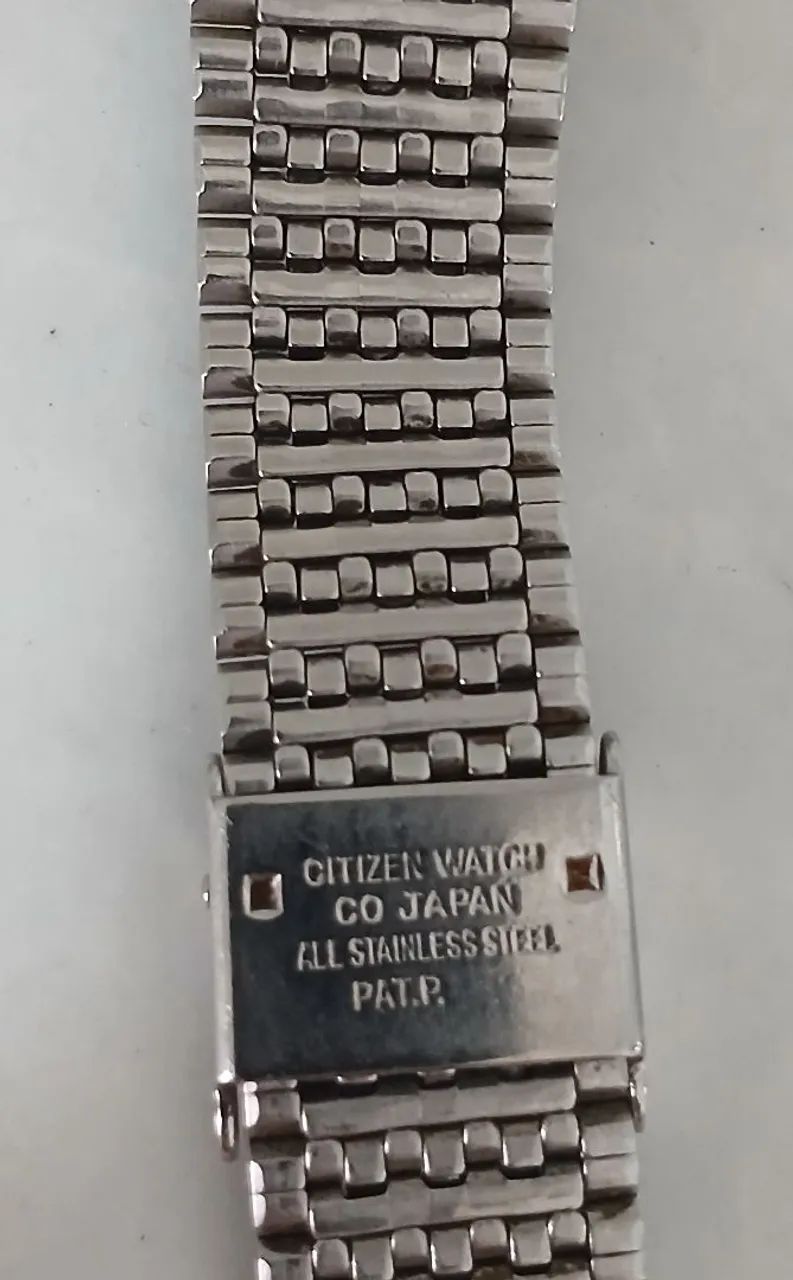 【廃盤 初期アナデジ 稼働品】CITIZEN CRYSTRON 70s Relógio antigo CITIZEN CRYSTRON LC DIGITAL LEGÍTIMO JAPAN ANOS 70