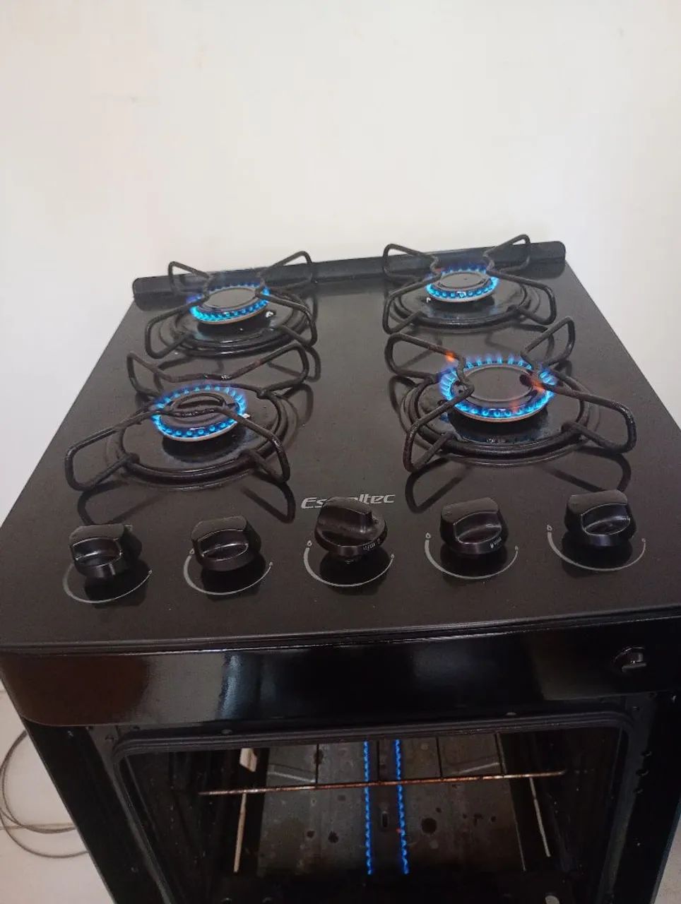 Fogão Esmaltec 4 bocas. Mesa de vidro, entrego  - Foto 4