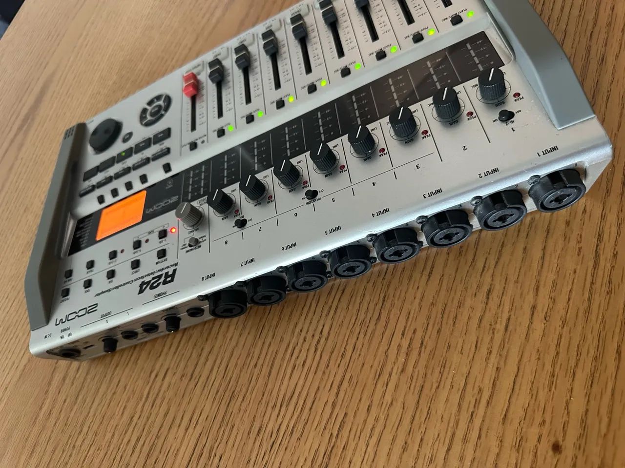 Zoom R24 Multi-Track Recorder e Interface - Foto 5