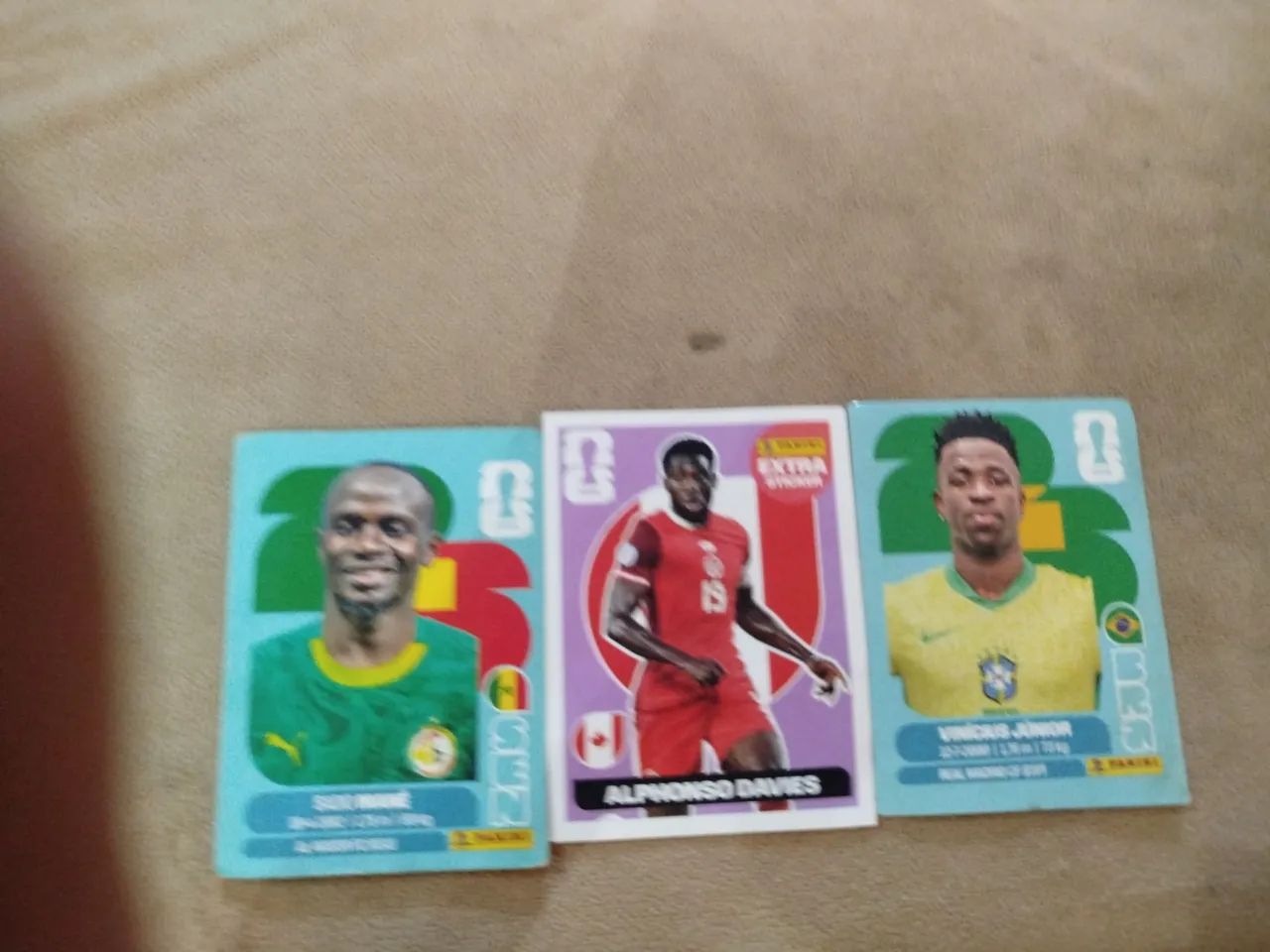 Vende-se legend Alphonso Davies e Vini Jr normal e sadio mane