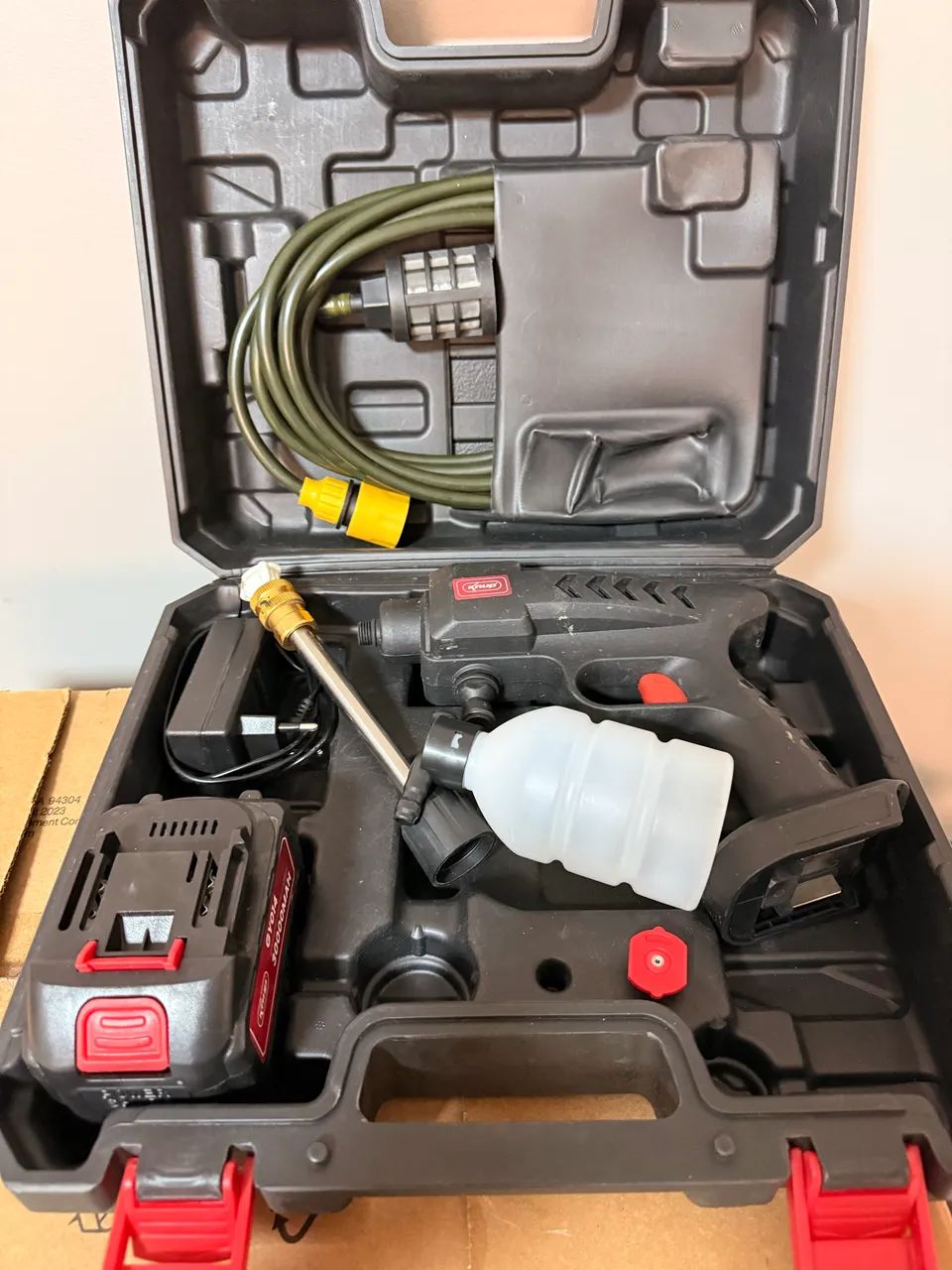 Lavadora Portatil de Alta Pressao c/ Bateria 21v 30000mAH 240W (KP-GY014) - Foto 2