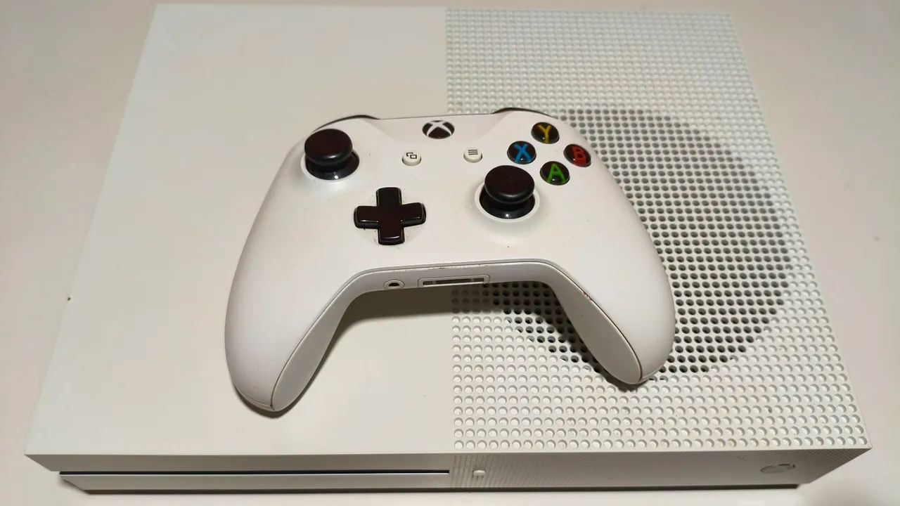 XBOX ONE S 1TB - Foto 2