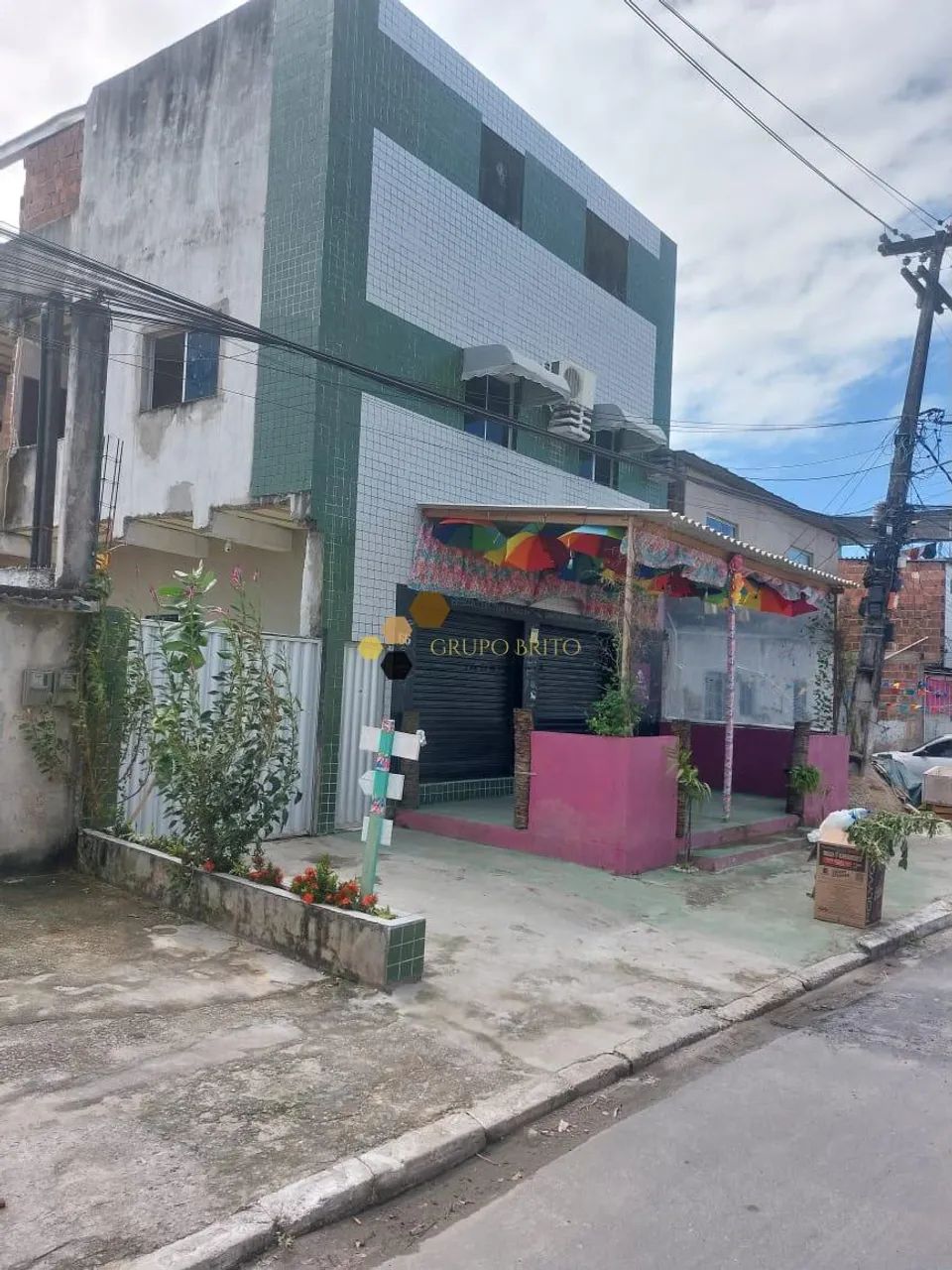Prédio Comercial e Residencial à venda