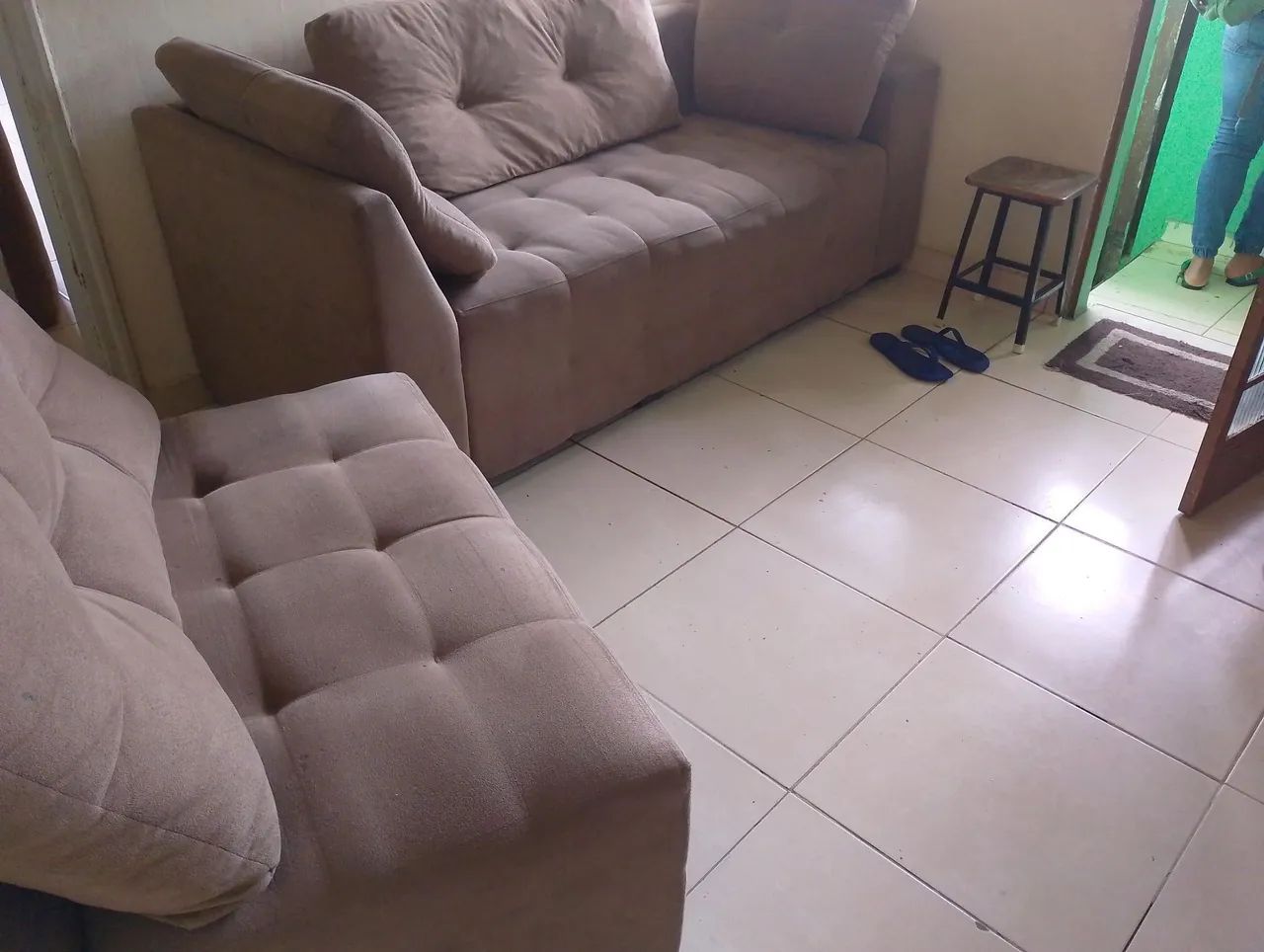 SOFÁ RETRÁTIL 2/3 LUGARES VENDO SEPARADO  - Foto 4