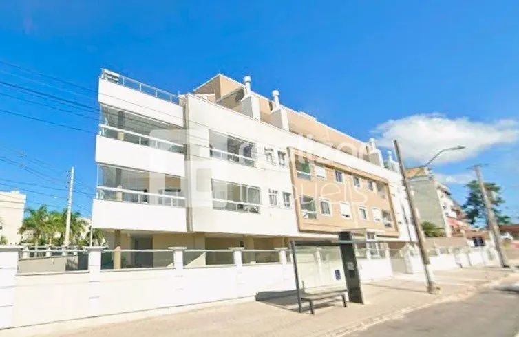 Apartamento de 2 dormitórios no Ingleses do Rio Vermelho
