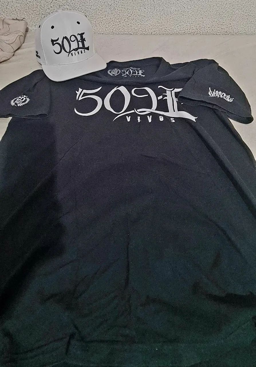 Bone e camiseta 509E 