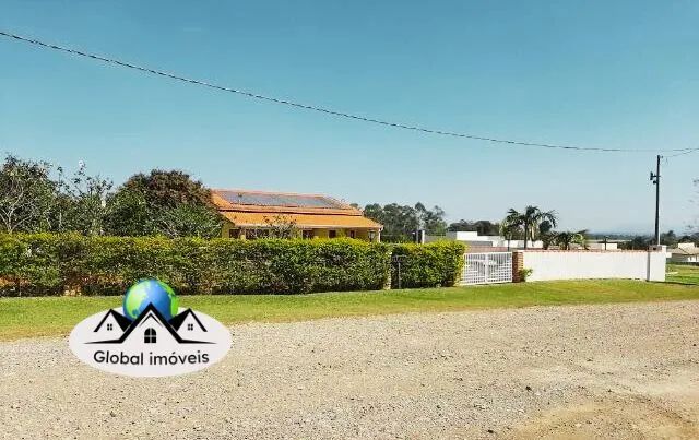 Casa Térrea com 1,350 mts de área - Piscina e Edicula - Foto 3