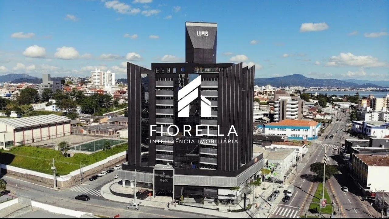 Sala comercial 32,60m2 - localizada no bairro Estrreito - Florianópolis - SC