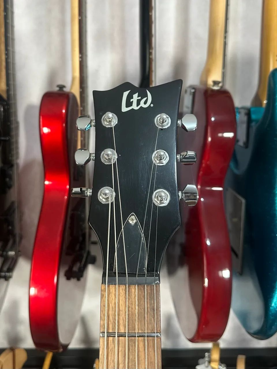 Guitarra LTD EC-10 - Foto 4