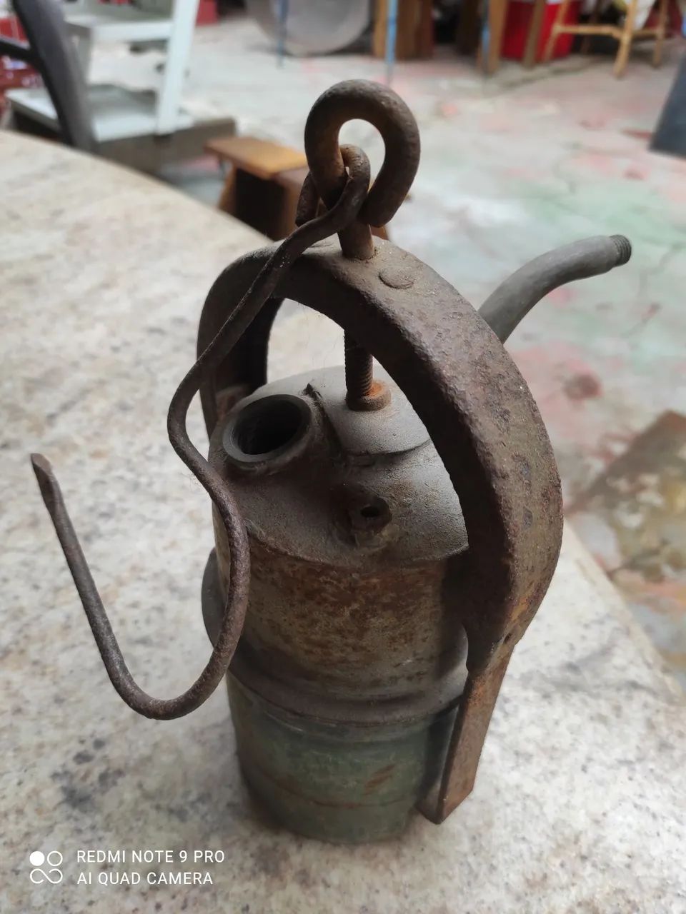 Lanterna antiga,carbureto ,Leia: - Foto 4