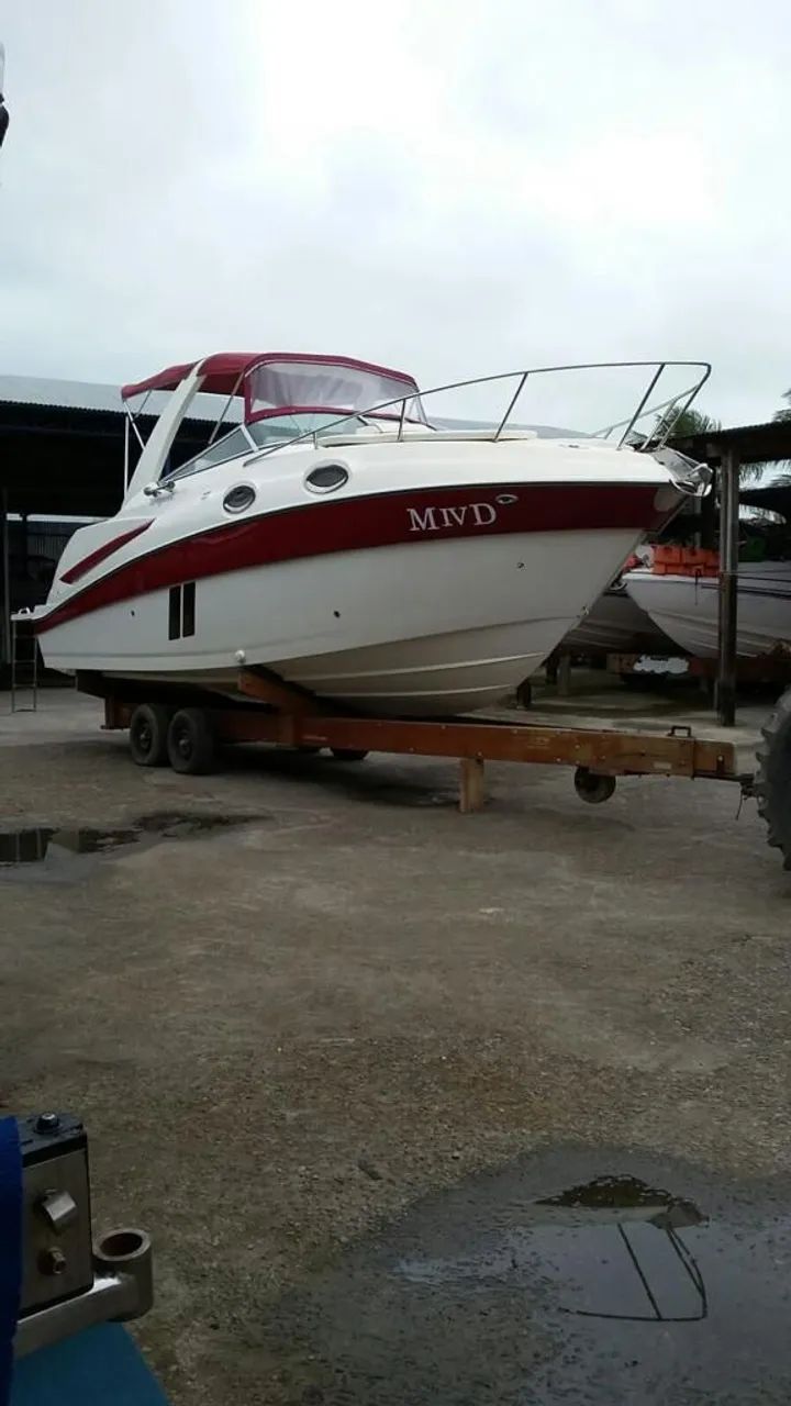 Lancha Tempest 270 ano 2011 com motor etec 300hp