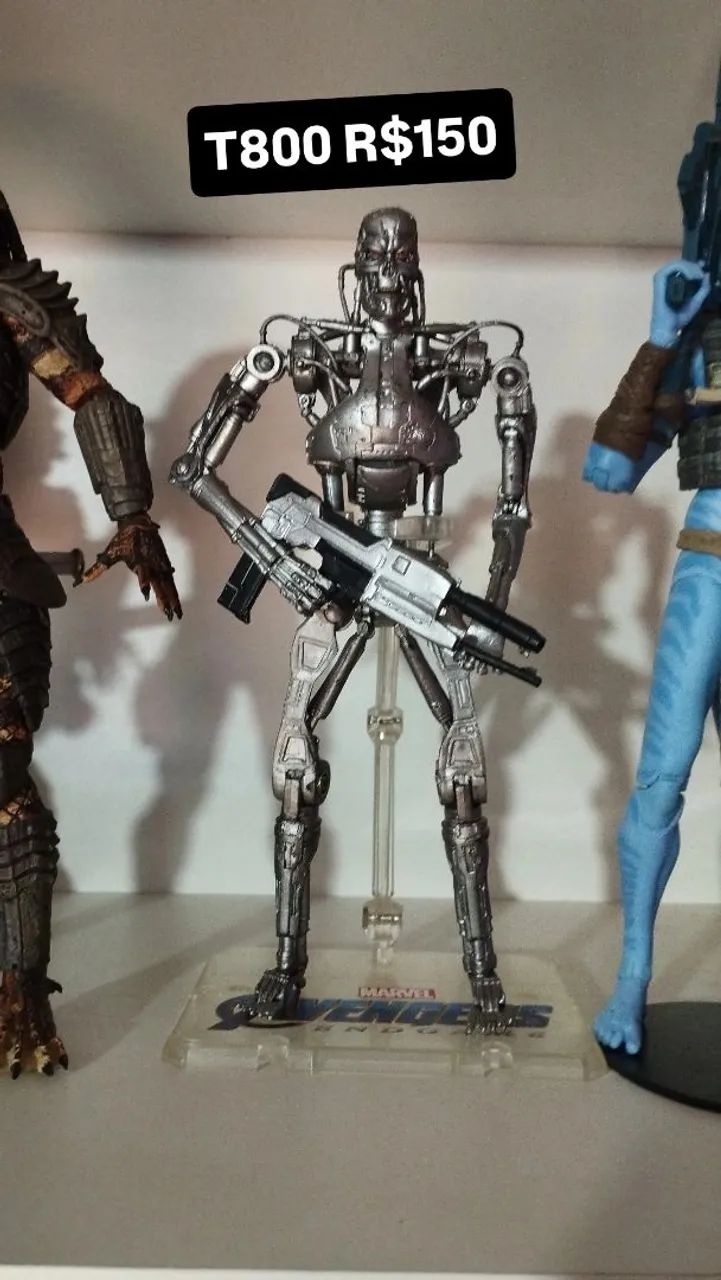 Action figure t800