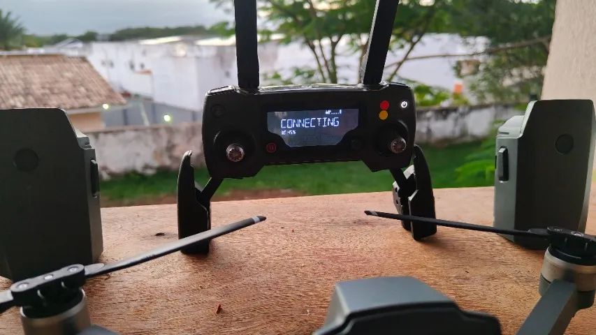 Drone DJI Mavic Pro Fly More com vários acessórios - Foto 5