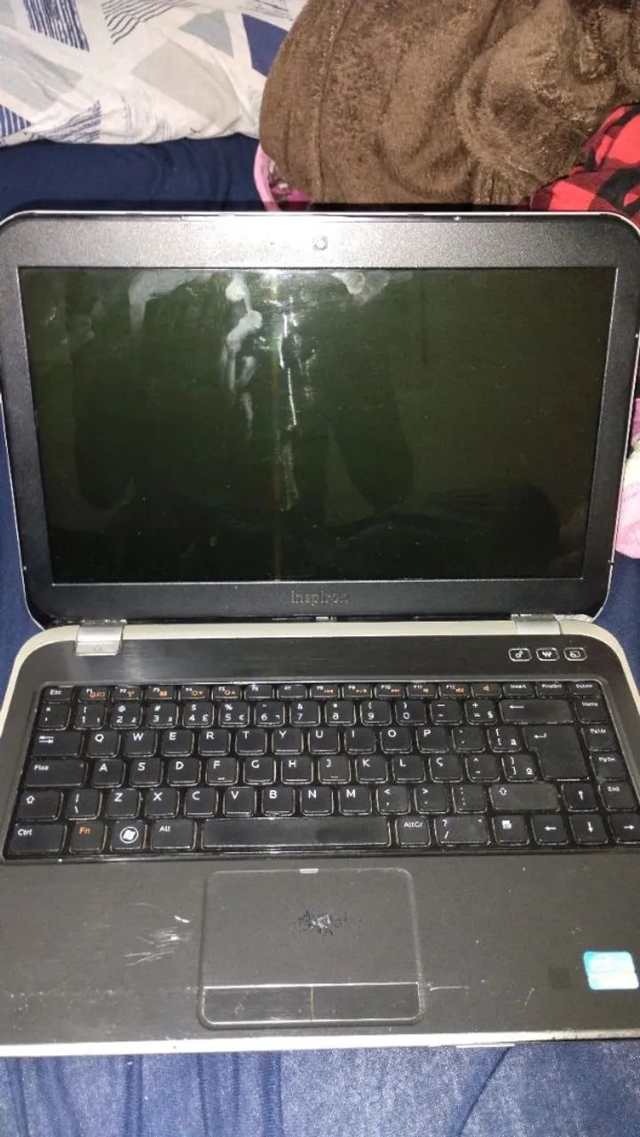 Vende-se notebook com algumas marcas de uso - Foto 2