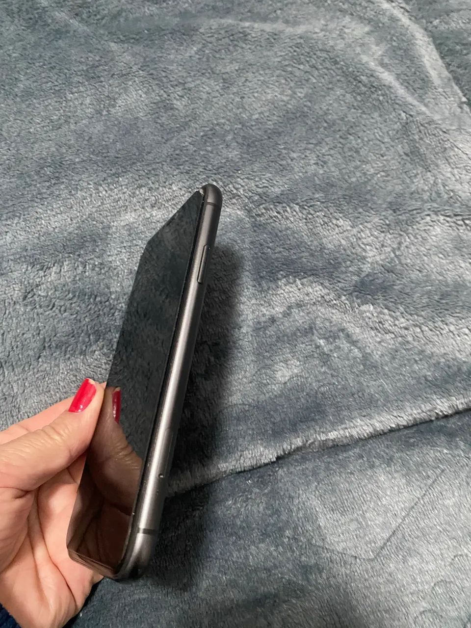 iPhone 11 64 gigas - Foto 2