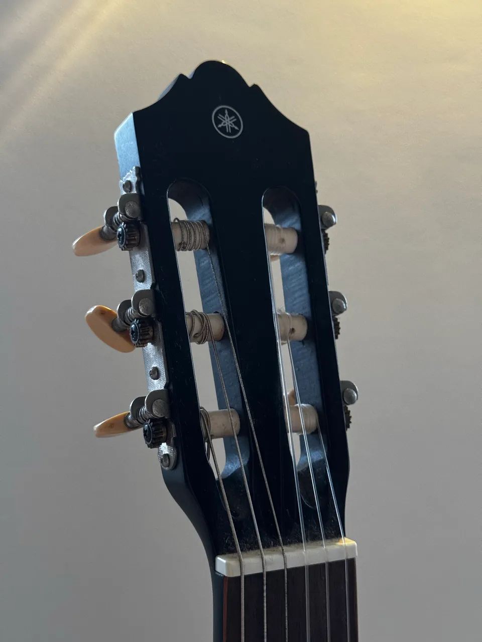 Violão Yamaha C40 + capa - Foto 4