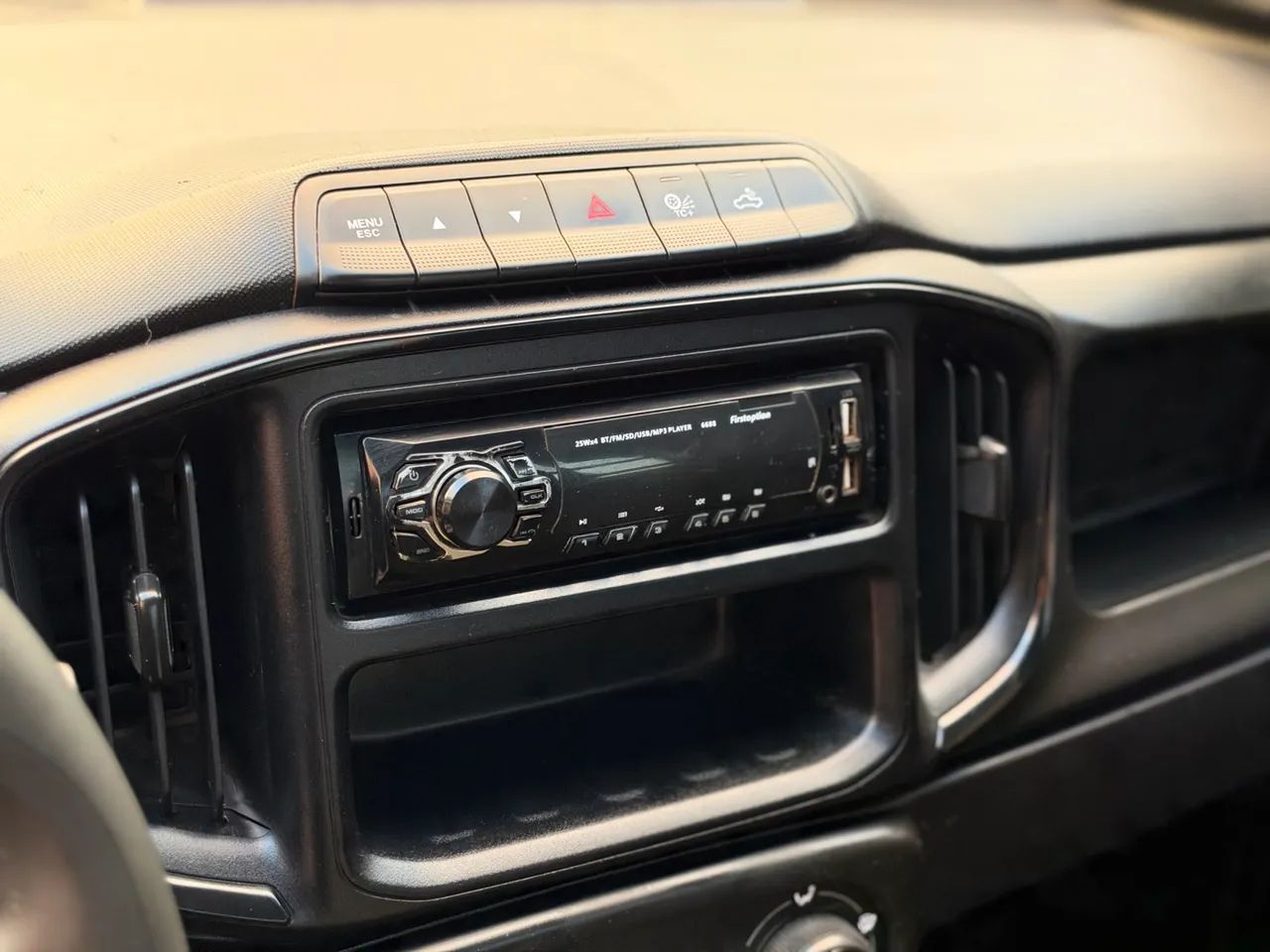 Fiat Strada Endurance 1.4 Flex 8V CS Plus 2023 - Foto 5