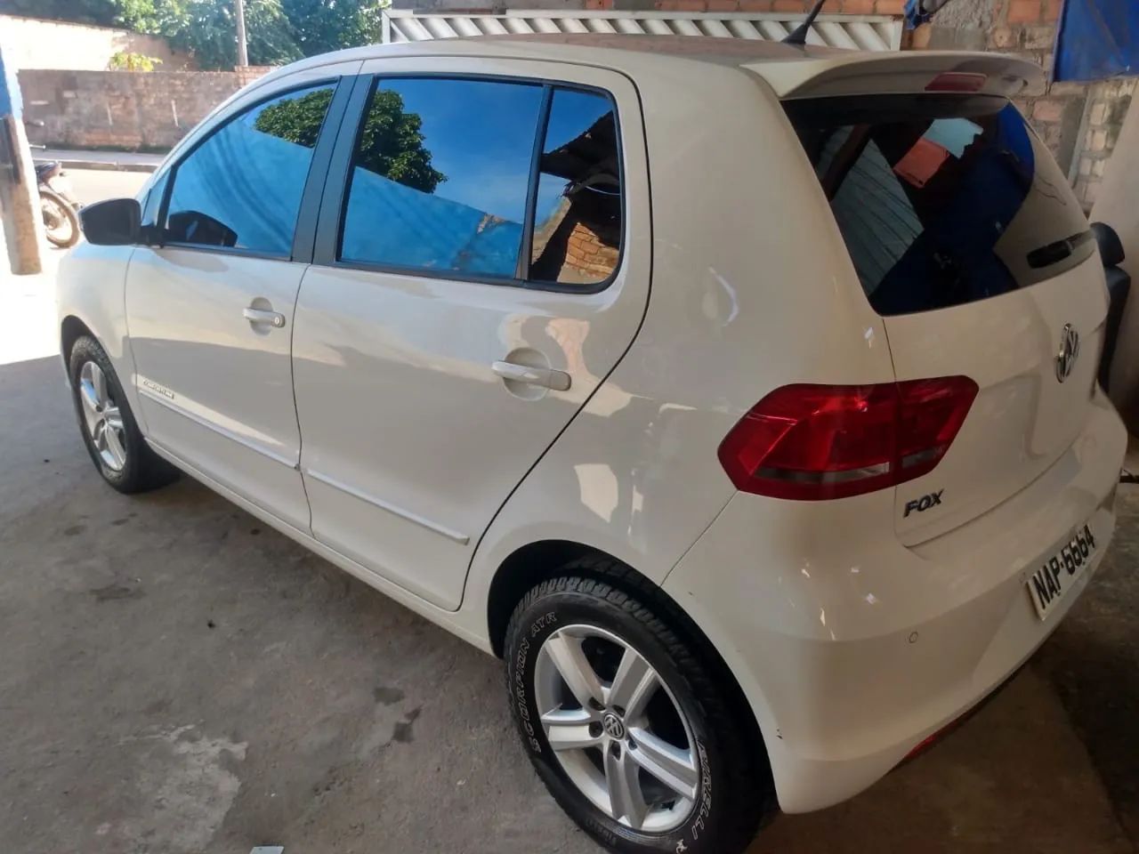 Volkswagen Fox Comfortline 1.0 Flex 12V 5P 2016 - Foto 3