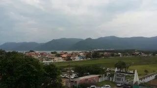 Apartamento 2 dormitórios sul da ilha