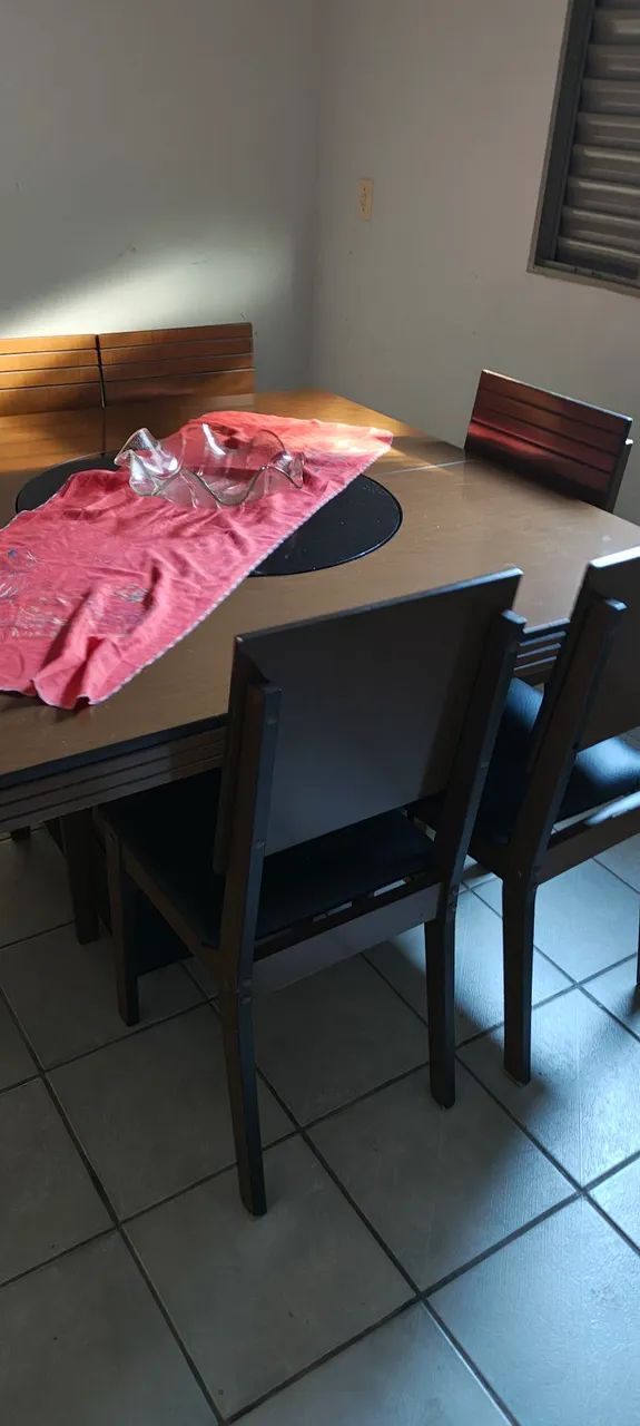 Vendo mesa de jantar usada - Foto 2