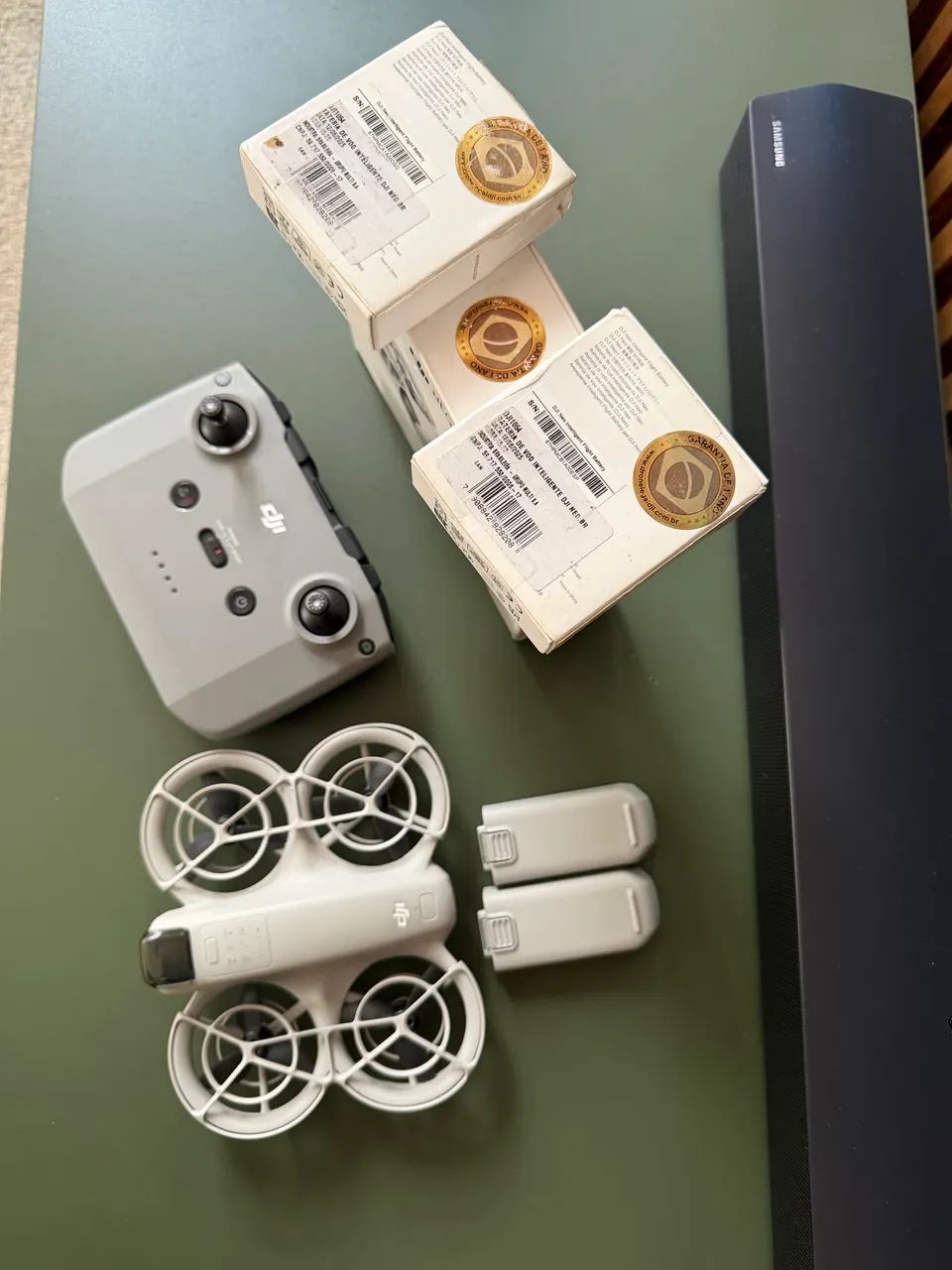 Drone Neo na garantia loja DJI com acessórios 