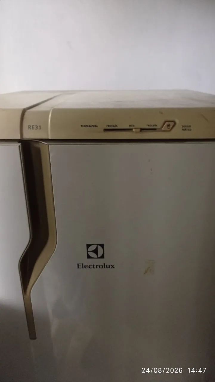 Vendo Geladeira Eletrolux