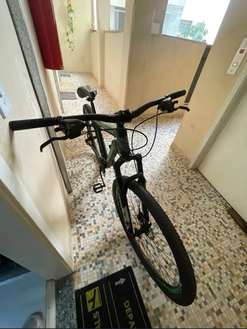 Bicicleta aro 29 - Foto 4